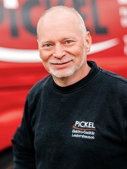 Reinhard Hübner bei Pickel Elektro- und Sanitär GmbH in Leutershausen