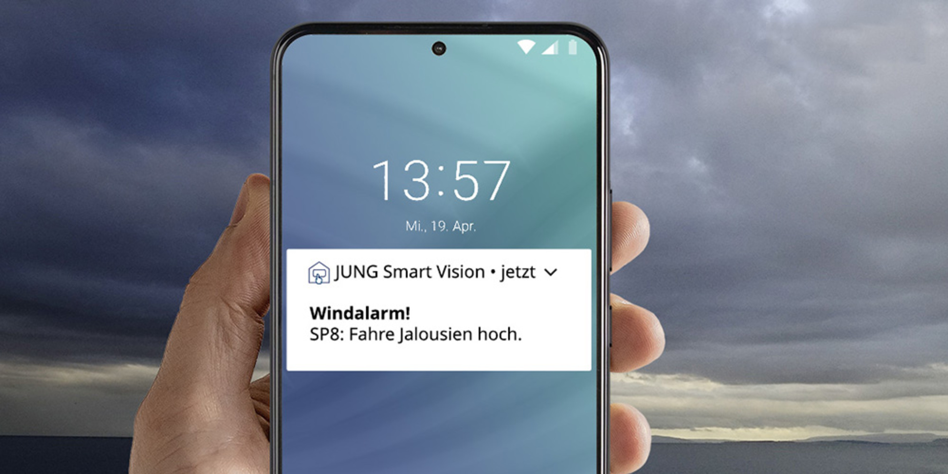 JUNG Smart Panel 8 bei Pickel Elektro- und Sanitär GmbH in Leutershausen